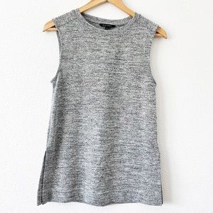 Banana Republic Maroon Marled Thick Crewneck Sleeveless Top